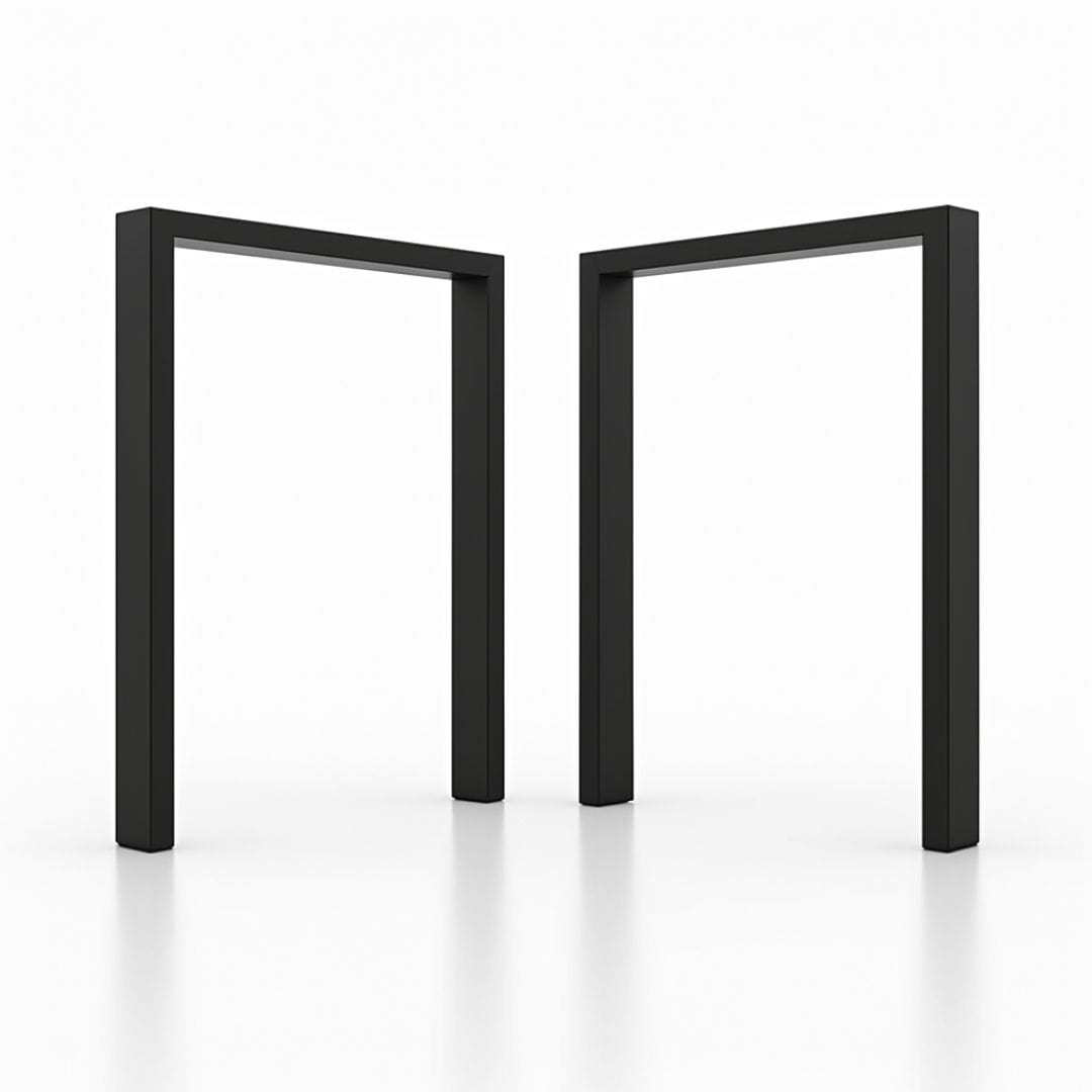 Gambe in ferro ad U rovesciata in finitura nero opaco.